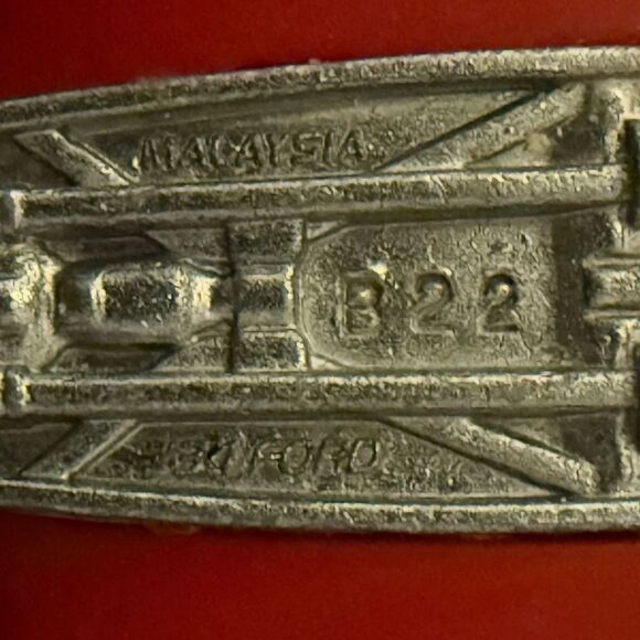 2009 Hot Wheels Treasure Hunt Red Black 34 Ford Delivery Truck Diecast Car 1:64 - Picture 7 of 8